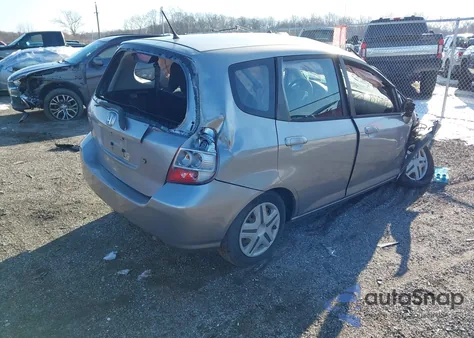 2007 Honda Fit z USA, uszkodzony, nr VIN JHMGD37417S003144